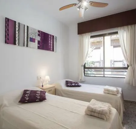 Apartment Poeta Campos Vasallo 19 *